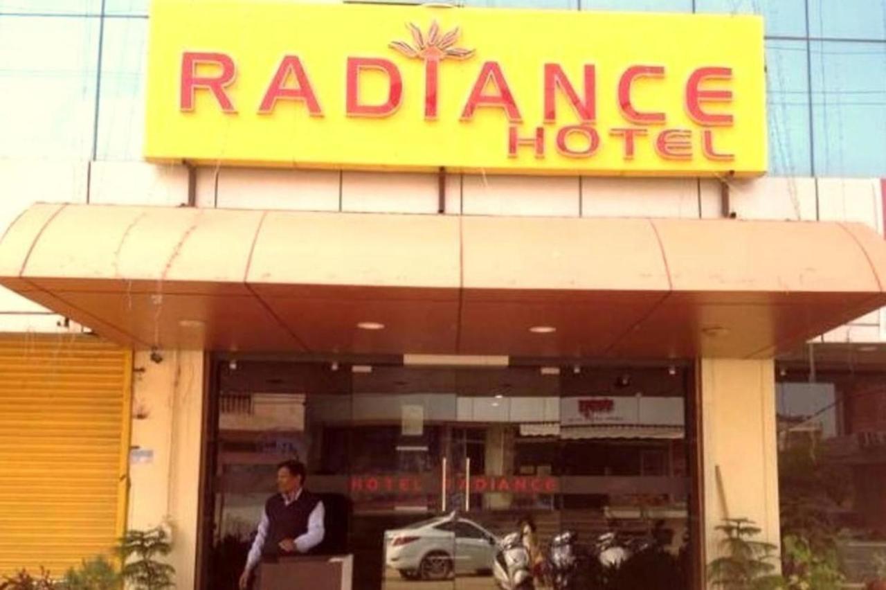 Hotel Radiance Gválijar Exteriér fotografie